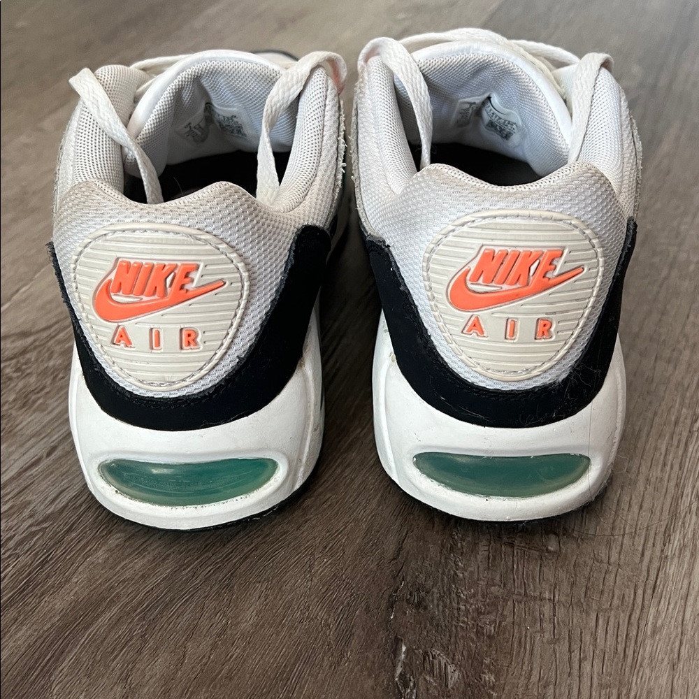 Nike Air Max Correlate - Picture 2 of 3